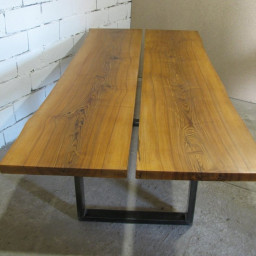 Table of Ash`s Solid W 0141